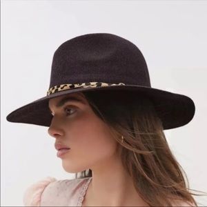 Wyeth hat with leopard band